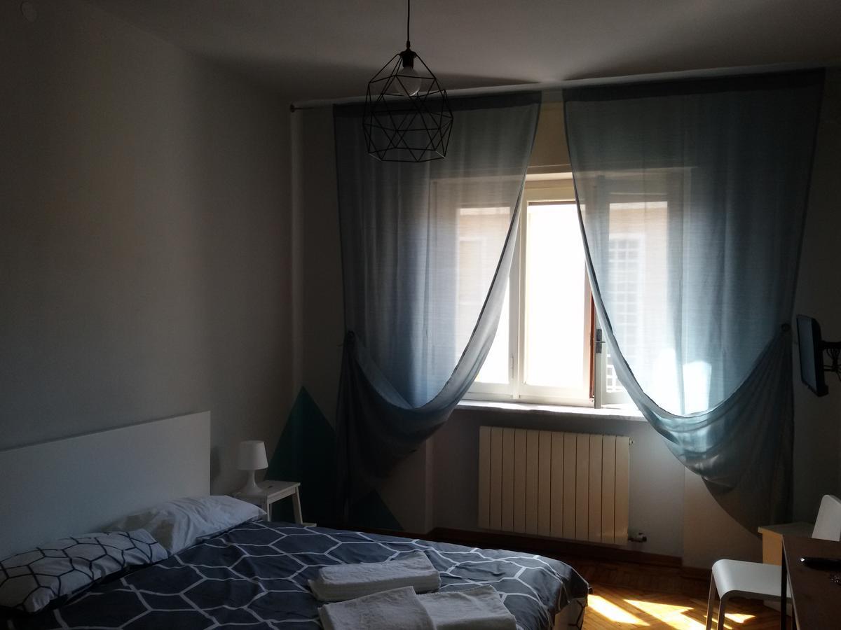 Sei Da Noi Hotel Ивреа Екстериор снимка